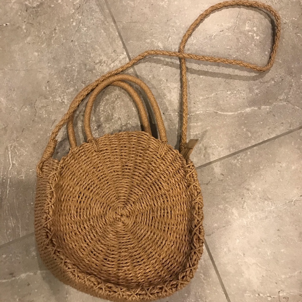 New rattan bag